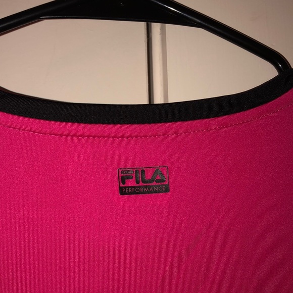 Short sleeve Fila top - Picture 4 of 4